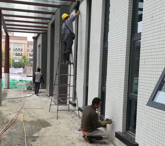 新樓盤新建筑外墻清洗、建筑清洗工作
